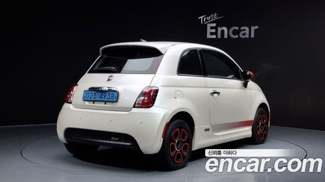 Fiat 500e, 2017 2