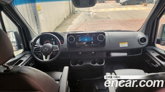 Mercedes-Benz 스프린터, 2021 10