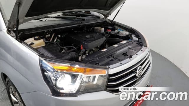 KG모빌리티(SsangYong) Korando 투리스모 high крыша, roof, 2016 6