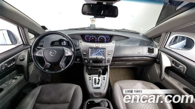 KG모빌리티(SsangYong) Korando 투리스모 high крыша, roof, 2016 7