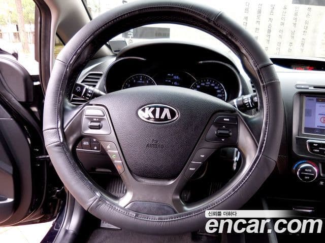 Kia K3 Luxury, 2015 18