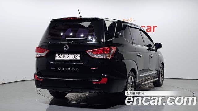 KG모빌리티(SsangYong) Korando 투리스모 4WD TX 9인승, 2016 2