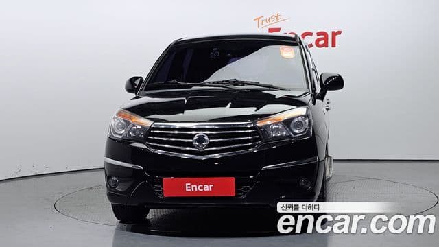 KG모빌리티(SsangYong) Korando 투리스모 4WD TX 9인승, 2016 3