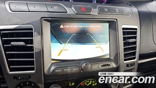 KG모빌리티(SsangYong) Korando 투리스모 4WD TX 9인승, 2016 16