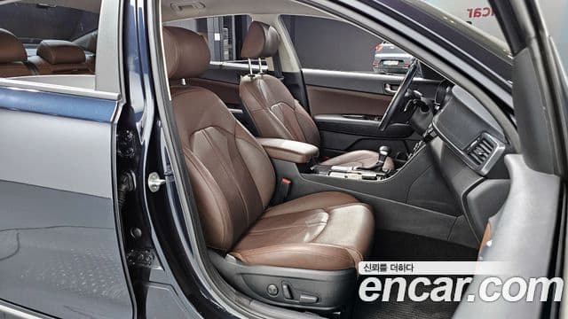 Kia K5 2세대 Noblesse, 2016 10