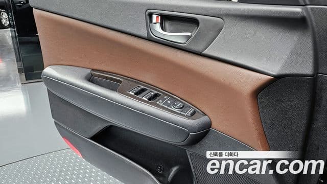 Kia K5 2세대 Noblesse, 2016 14