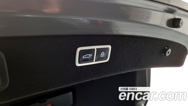 Genesis G80 (RG3) бензин 3.5 турбо AWD, 2021 17