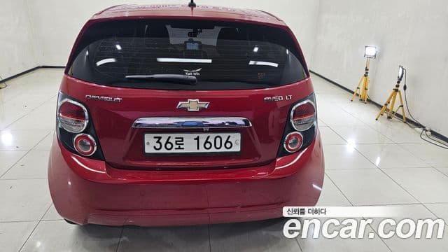 Chevrolet(GM대우) 아베오 хэтчбек топовая версия, 2012 15