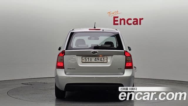 Kia 뉴카렌스 топовая версия, 2008 4