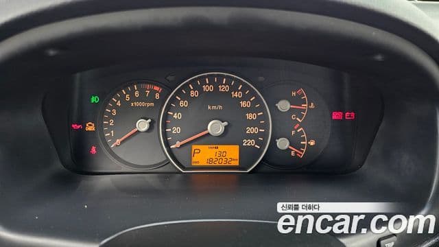 Kia 뉴카렌스 топовая версия, 2008 8