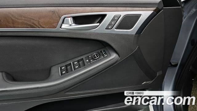 Hyundai Genesis DH G330 Premium AWD, 2016 18