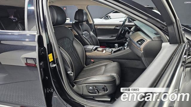 Genesis G90 Premium Luxury, 2020 10