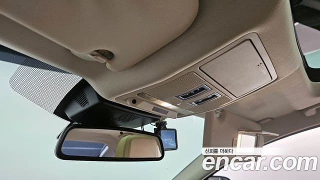 Jaguar XE Prestige, 2017 14