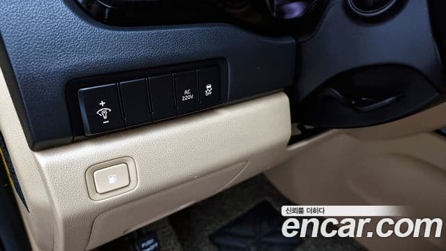 Kia All New Carnival Prestige, 2015 13