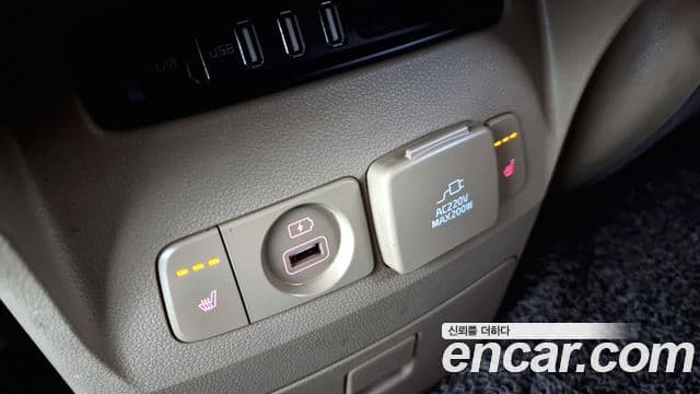 Kia All New Carnival Prestige, 2015 17