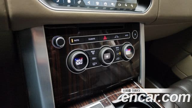 Land Rover Range Rover 4세대 4.4 SDV8 Vogue SE дизель, 2017 16