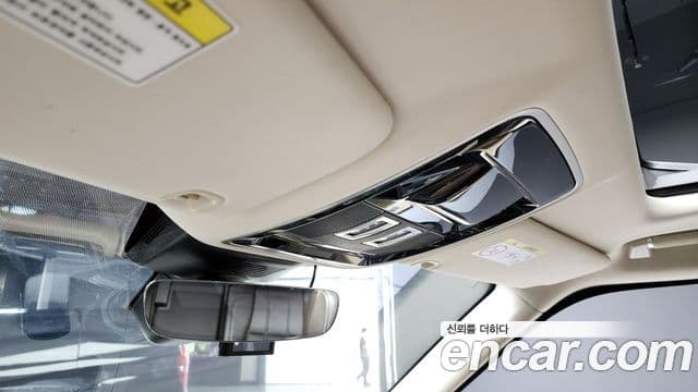 Land Rover Range Rover 4세대 4.4 SDV8 Vogue SE дизель, 2017 18