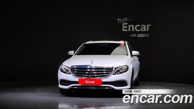 Mercedes-Benz E-класс W213 Exclusive, 2020 3