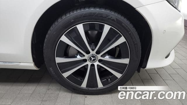 Mercedes-Benz E-класс W213 Exclusive, 2020 все фото