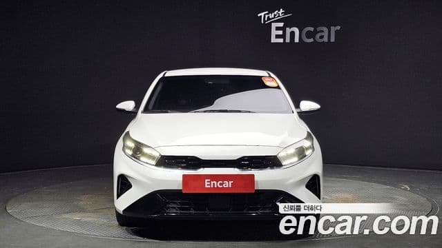 Kia The / новый New K3 2세대 Prestige, 2022 3