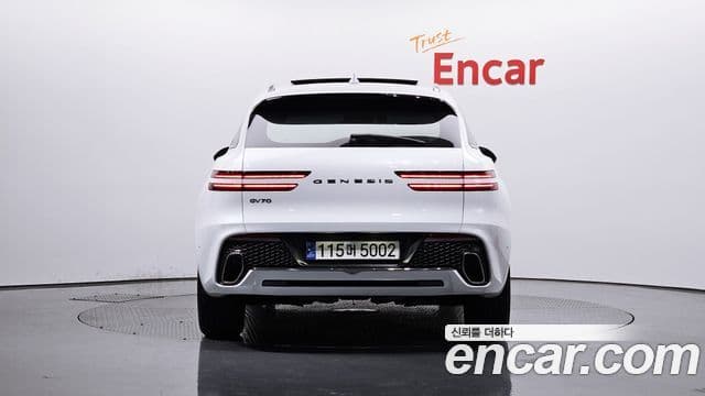 Genesis GV70, 2021 4