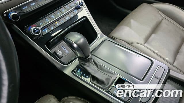 Hyundai Grandeur IG Premium Special, 2018 9