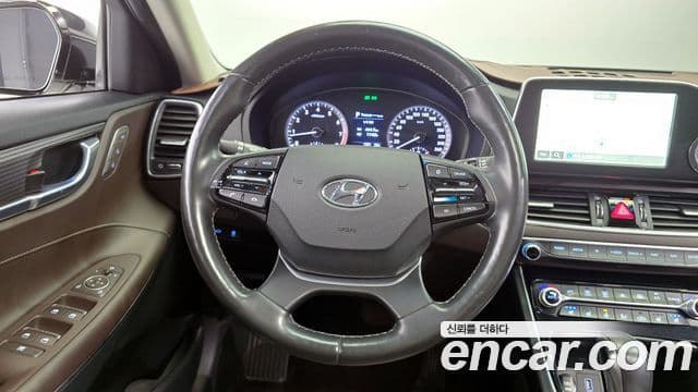 Hyundai Grandeur IG Premium Special, 2018 13