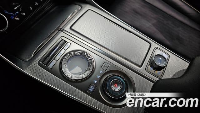 Genesis GV80, 2020 9