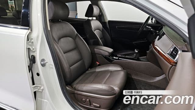 Kia All New K7 Prestige, 2016 10