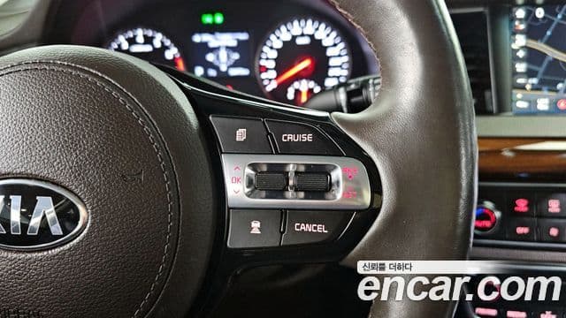 Kia All New K7 Prestige, 2016 18
