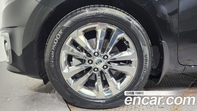 Kia All New Carnival VIP, 2016 все фото