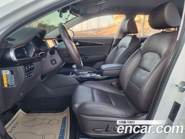 Kia All New K7 гибрид Noblesse, 2017 13