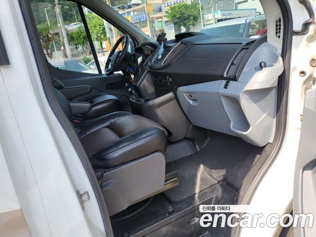 Ford 트랜짓, 2018 14