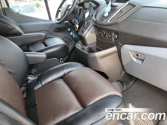 Ford 트랜짓, 2018 15