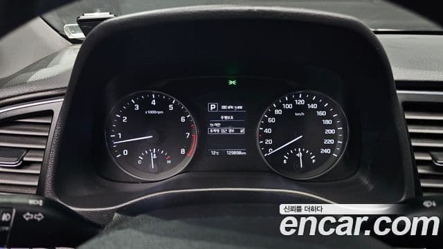 Hyundai Avante AD 1.6 GDI Value Plus, 2017 8