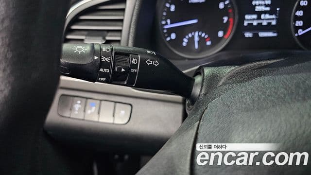 Hyundai Avante AD 1.6 GDI Value Plus, 2017 15