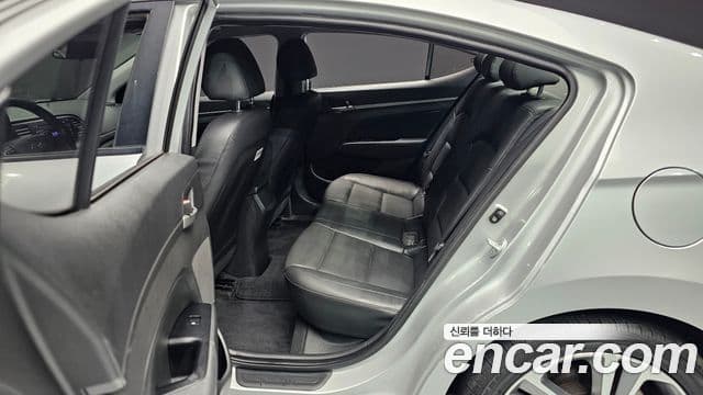 Hyundai Avante AD 1.6 GDI Value Plus, 2017 18