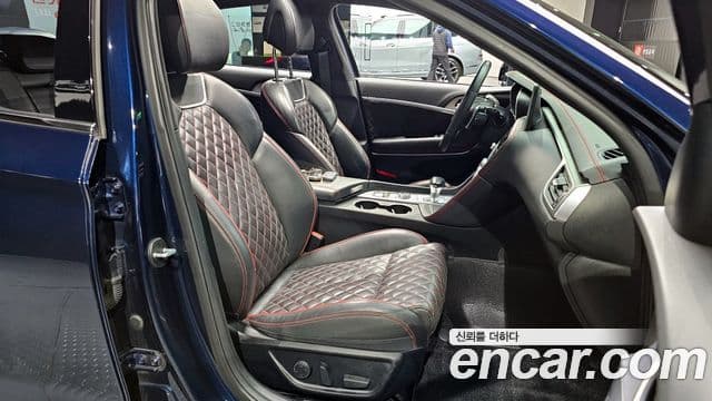 Genesis G70 Sport пакет, 2019 10