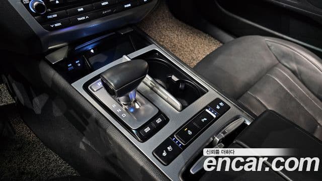 Genesis G80 Luxury, 2018 9