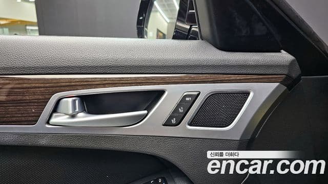 Genesis G80 Luxury, 2018 18