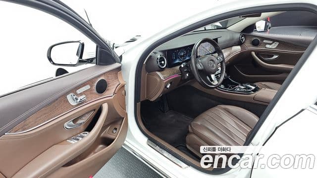 Mercedes-Benz E-класс W213 Exclusive, 2017 11