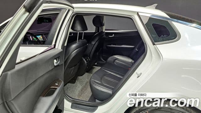 Kia K5 2세대 Prestige, 2017 10