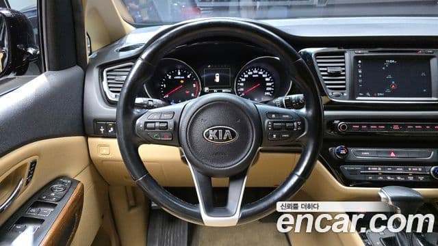 Kia All New Carnival Noblesse, 2018 13