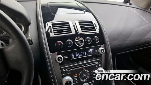 Aston Martin 라피드 1세대, 2010 14