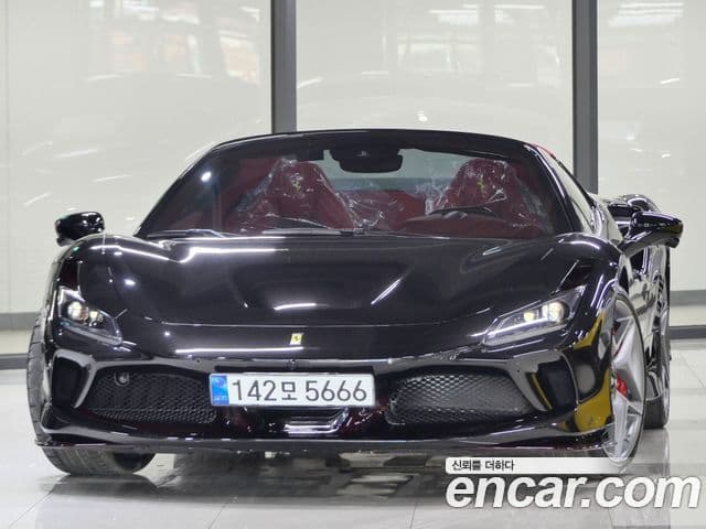 Ferrari F8 스파이더 3.9 V8
