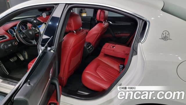 Maserati 기블리 3세대, 2017 8