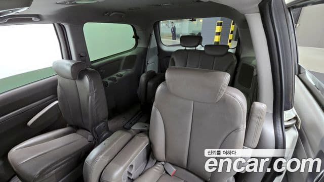 Kia Carnival R Grand Carnival GLX, 2010 12