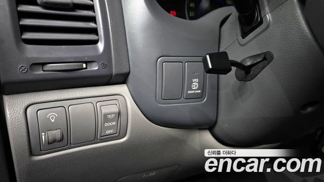 Kia Carnival R Grand Carnival GLX, 2010 16