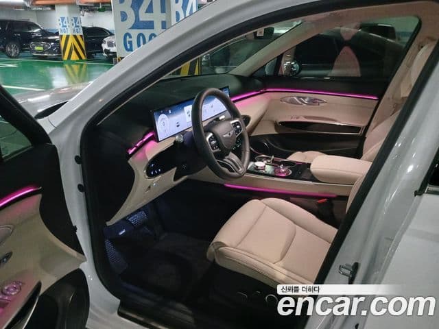 Genesis GV70, 2025 11