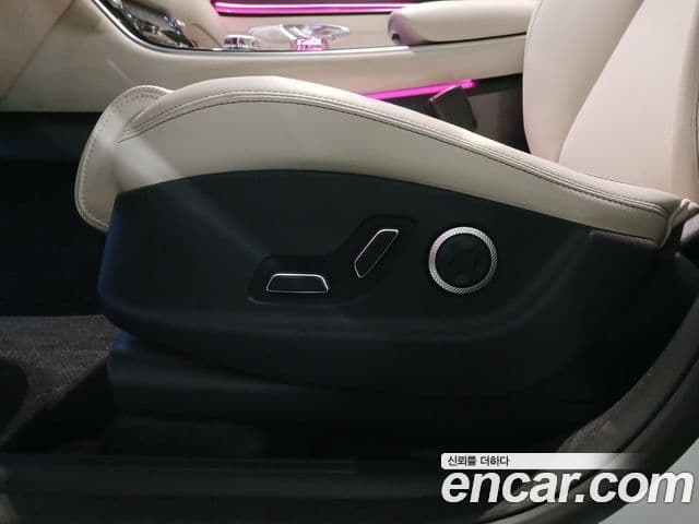 Genesis GV70, 2025 12